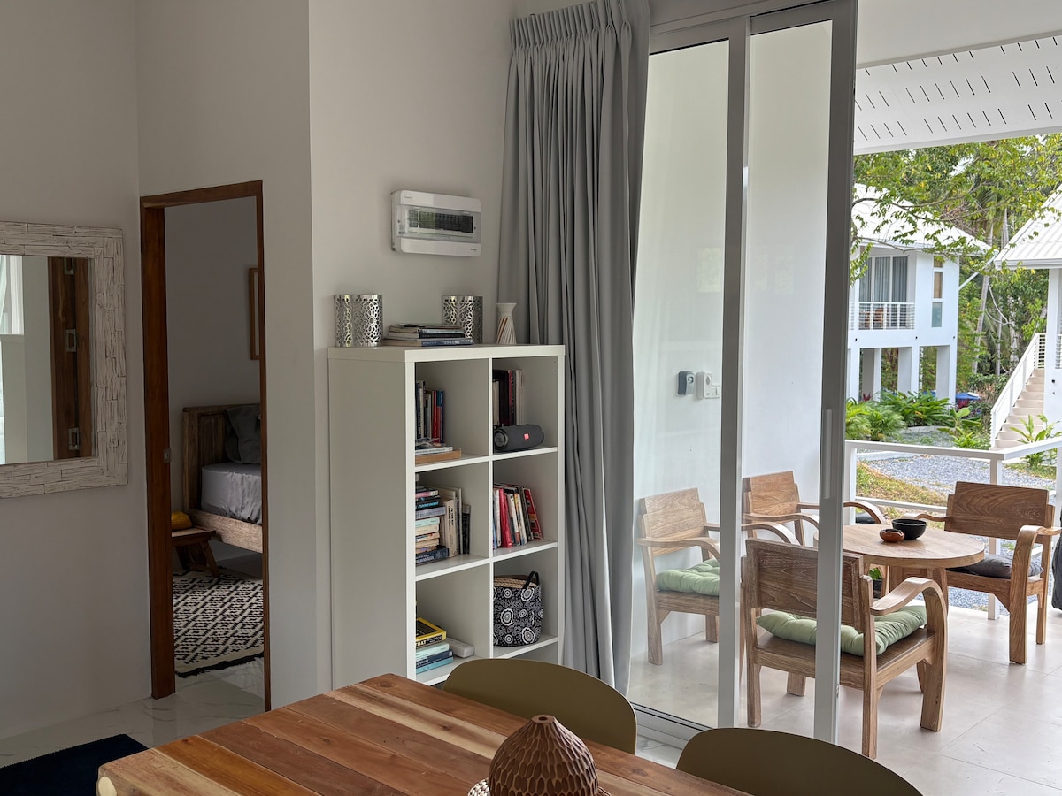 Villa 5 photograph 14